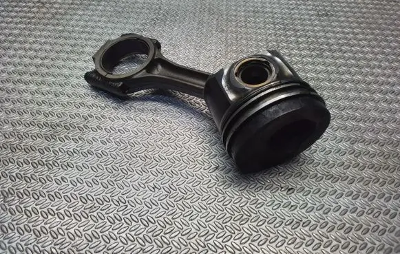 Volkswagen Transporter - Caravelle T5 Piston 070107065AL
