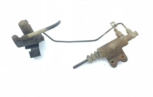 Clutch slave cylinder
