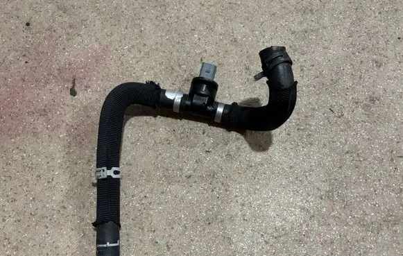 Porsche Panamera (971) Engine coolant pipe/hose 971820452C