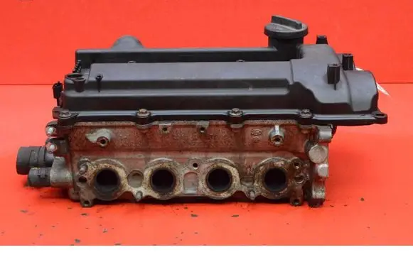 Hyundai i20 (PB PBT) Engine head 2211103440Y