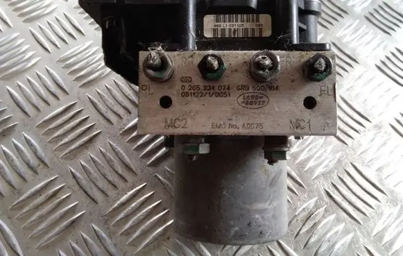 Land Rover Discovery 3 - LR3 ABS Pump 0265234074 SRB500164 0265950337