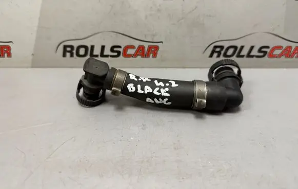 Engine coolant pipe/hose