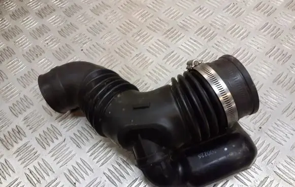 Subaru Impreza III Air intake hose/pipe BRAK