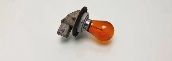 Citroen Berlingo Front indicator light