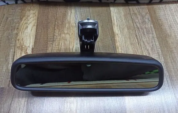 BMW 5 E60 E61 Rear view mirror (interior) 913445901