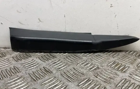 BMW 7 F01 F02 F03 F04 Tailgate trim 7206389