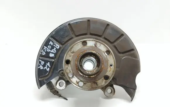 Audi Q3 8U Front wheel hub 5N0400053T 1CF730Z