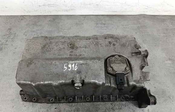 Volkswagen Touran I Oil sump 038103603AG