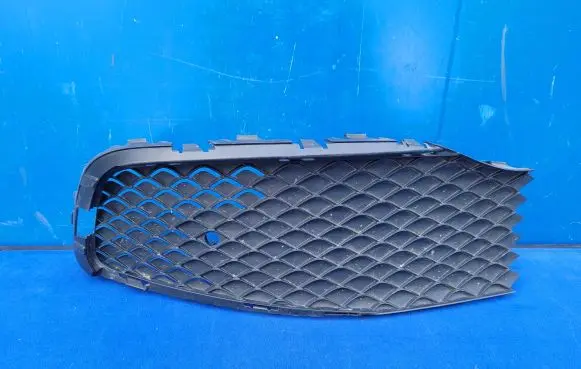 Mercedes-Benz V Class W447 Front bumper lower grill A4478840800
