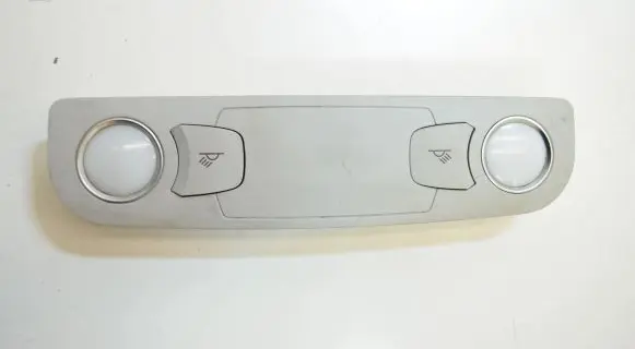 Audi A6 S6 C6 4F Rear seat light 4L0947111B