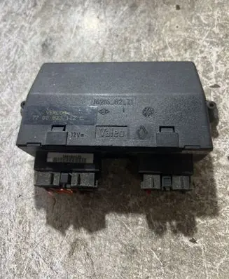 Renault Laguna I Comfort/convenience module 7700823112C 300404429