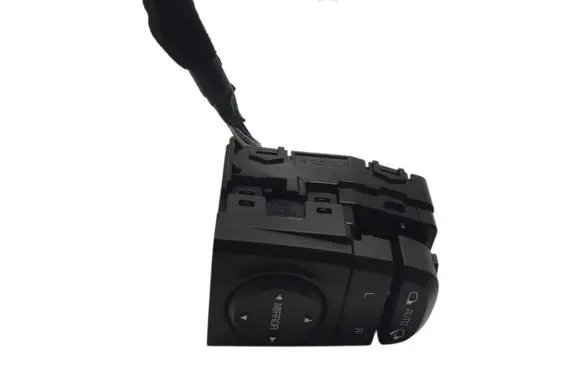 Wing mirror switch