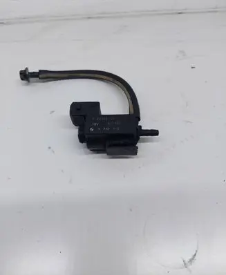 BMW 5 E60 E61 Turbo solenoid valve 1742712 72234100 04T160