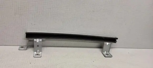 Ford Transit Custom Front door windshield rail 