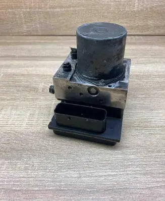 BMW 6 E63 E64 ABS Pump 6769703 6769705