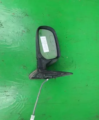 Toyota Corolla E140 E150 Front door electric wing mirror