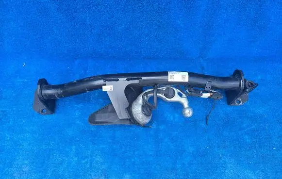 BMW 2 Active Tourer U06 Tow bar 5A5FF05 5A5FF06