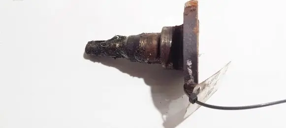 Audi 80 90 B3 Stub axle 