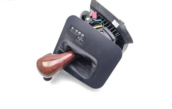 BMW 7 E38 Gear selector 7505448 8259989