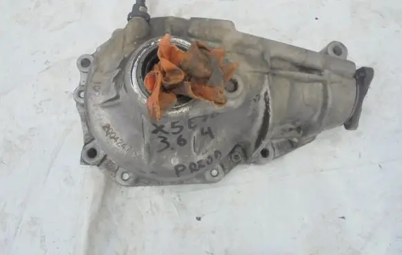 BMW X5 E70 Gearbox transfer box case 8694489