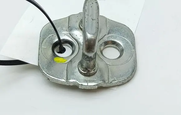 Nissan Navara D23 Front door lock loop/hook striker 