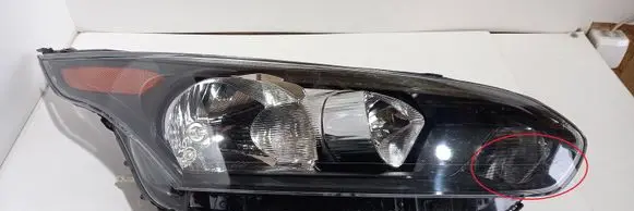 Ford Transit - Tourneo Connect Headlight/headlamp 90070363 2677228