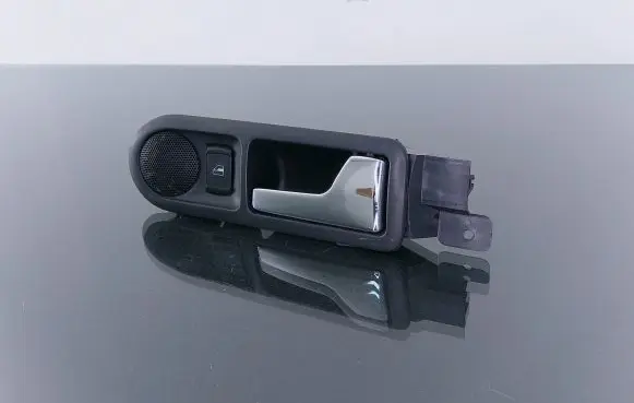 Front door interior handle