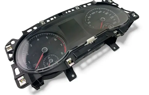Volkswagen Golf VII Speedometer (instrument cluster) 5G1920740