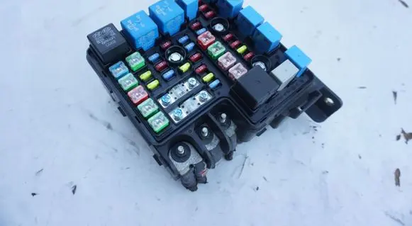 Mercedes-Benz E W212 Fuse box set A2129006924