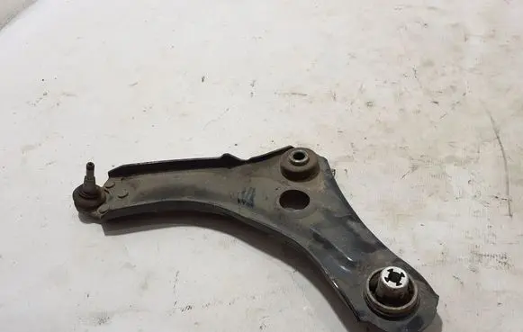 Renault Kangoo III Front lower control arm/wishbone 545042738R