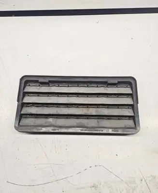 Ford F150 Quarter panel pressure vent C3B25280B62AD