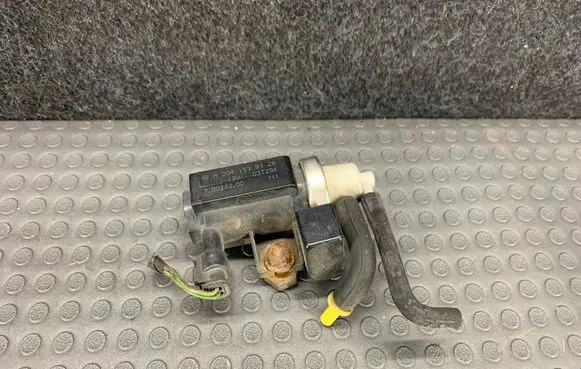 Mercedes-Benz A W169 Turbo solenoid valve A0041539328