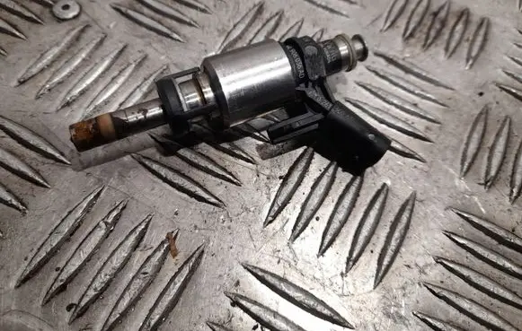 Audi A3 S3 8V Fuel injector 06L906036K