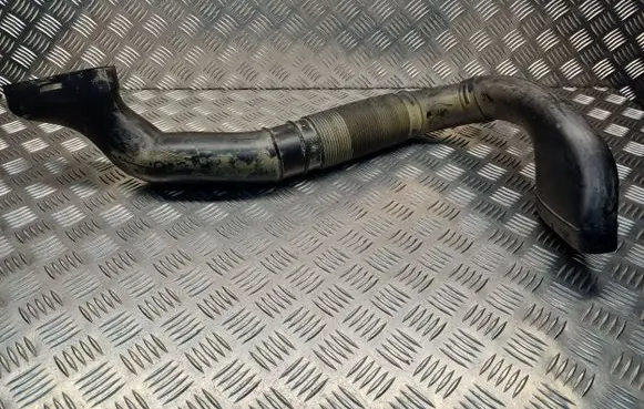 Mercedes-Benz C W203 Air intake duct part A6460900082 A6460940082 A6460940397