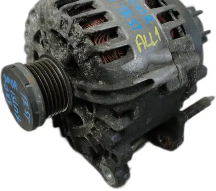 Volkswagen Golf VI Generator/alternator