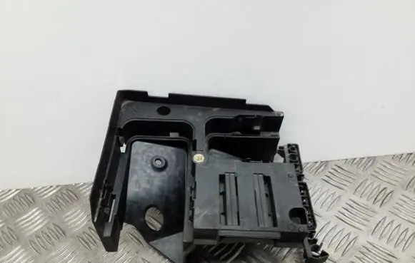 Fuse box cover