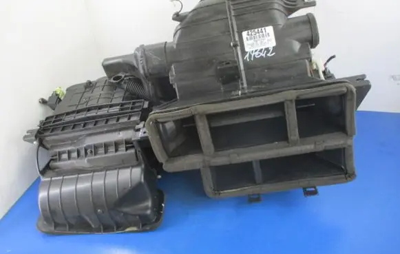 Hyundai i30 Interior heater climate box assembly 