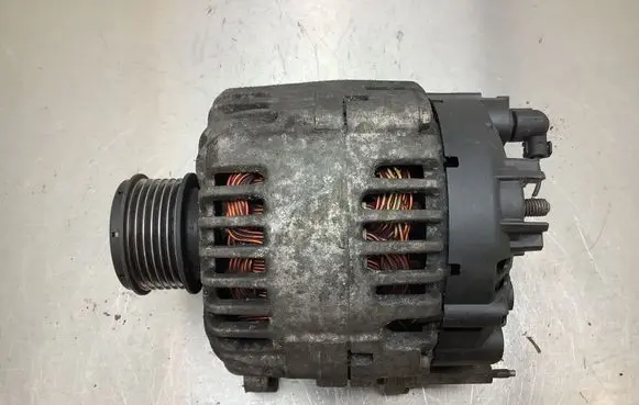 Audi A3 S3 8P Generator/alternator 06F903023C