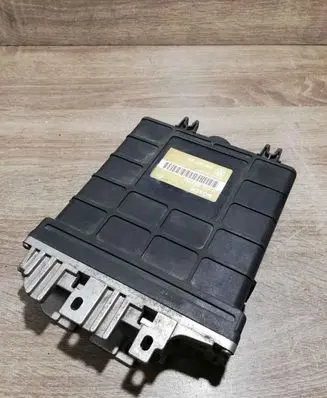 Volkswagen Golf IV Engine control unit/module ECU 0261200701 1H0907311