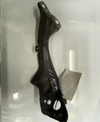 Audi A6 S6 C7 4G Fender mounting bracket 4G0805815