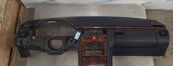 Mercedes-Benz E W210 Dashboard 2106800416