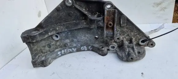 Ford S-MAX Generator/alternator bracket 9682367380