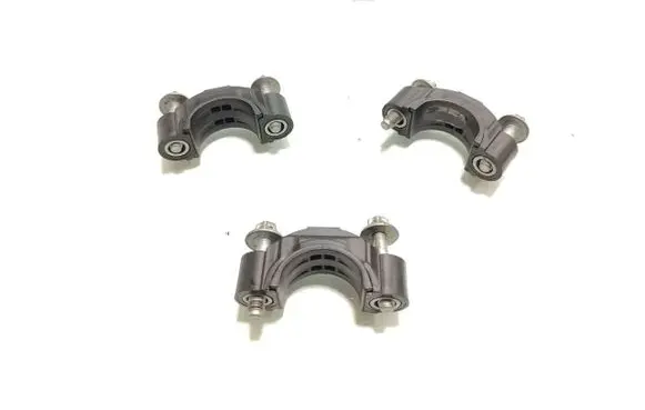BMW X5 E70 Fuel Injector clamp holder 7801696
