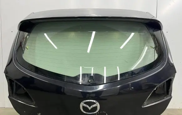 Mazda 3 II Tailgate/trunk/boot lid