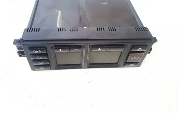 Audi A3 S3 8L Climate control unit 8l0820043d 5hb007608-04