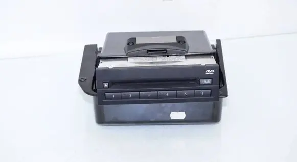 BMW 5 F10 F11 CD/DVD changer 9258339 65129272356 9272356