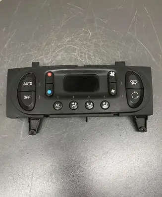 Renault Scenic I Climate control unit 7700435400