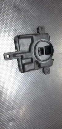 Audi A4 S4 B8 8K Voltage converter/converter module 8K0941597E