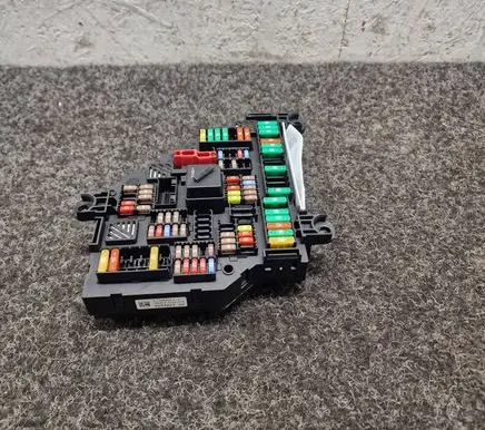 BMW M5 Fuse module 9264923