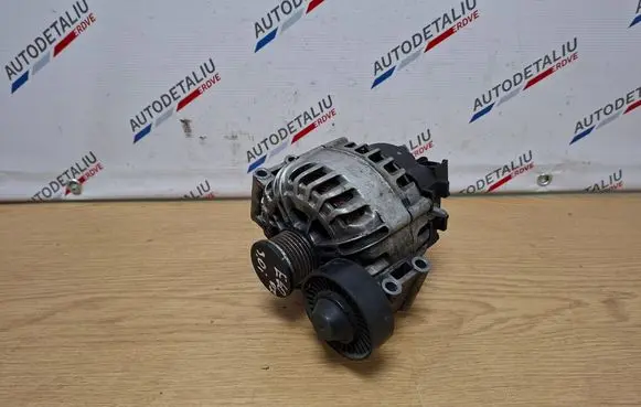 BMW 5 E60 E61 Generator/alternator 7521178 TG17C015